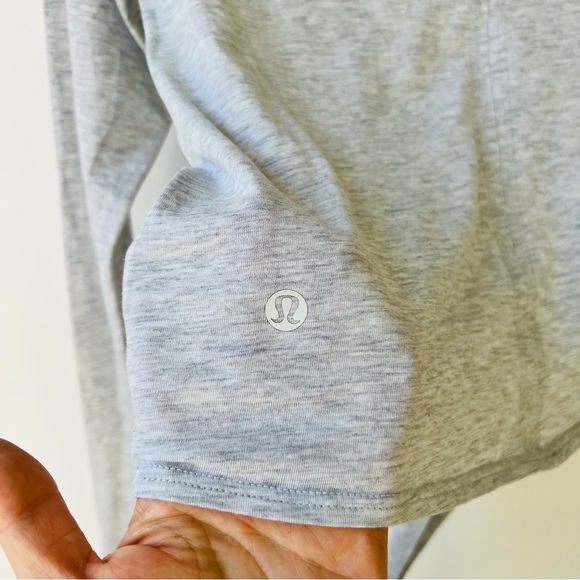 Sold-Lululemon Time to restore long sleeves pullover - Picture 5 of 6